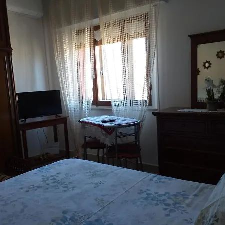 Bed&Breakfast La Rosa Rossa Cagli Exterior foto
