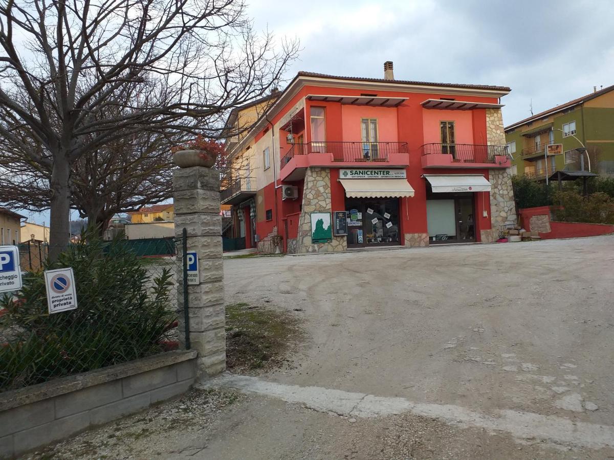 La Rosa Rossa Bed & Breakfast *